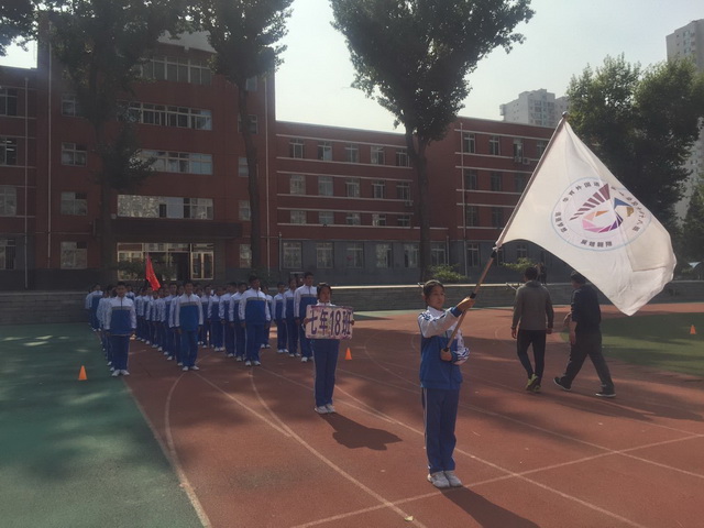 华外队列会操表演班级准备入场11.jpg