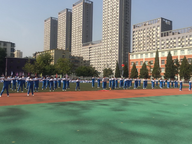 华外队列会操表演《舞动青春》广播体操表演6.jpg