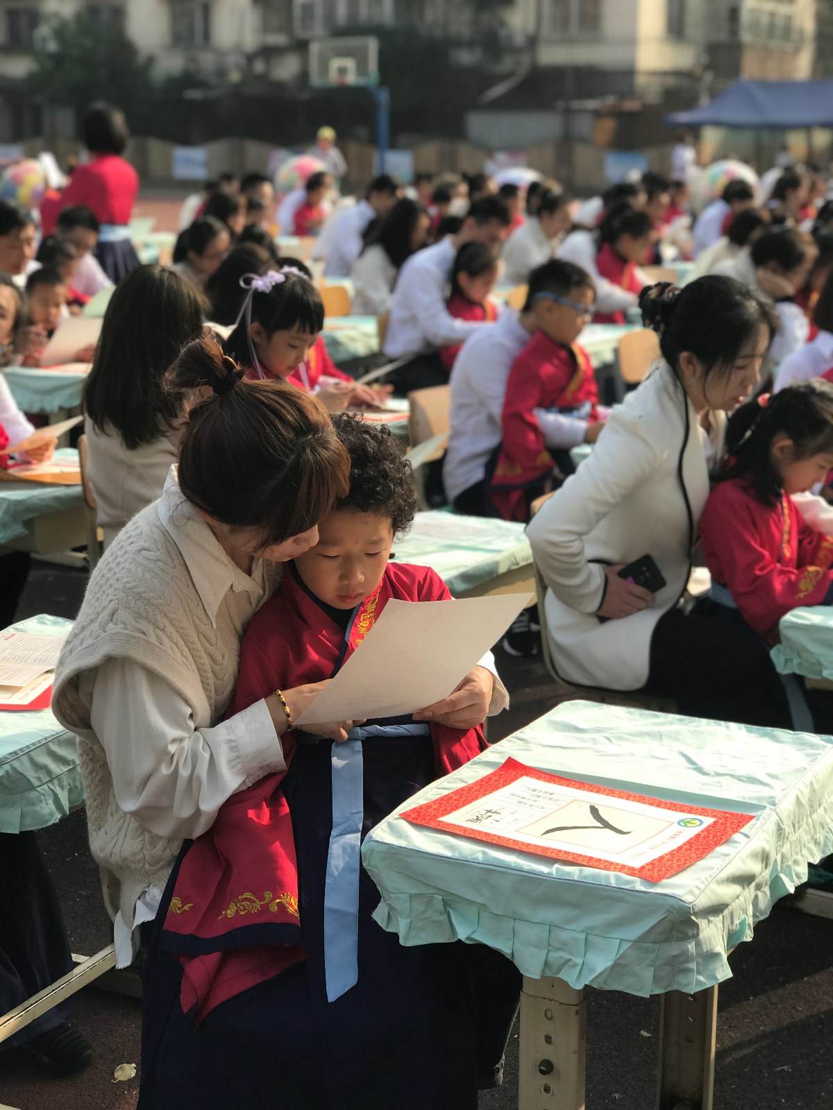 20201020铁东区胜利小学一年级“开笔礼”活动 (1).jpg