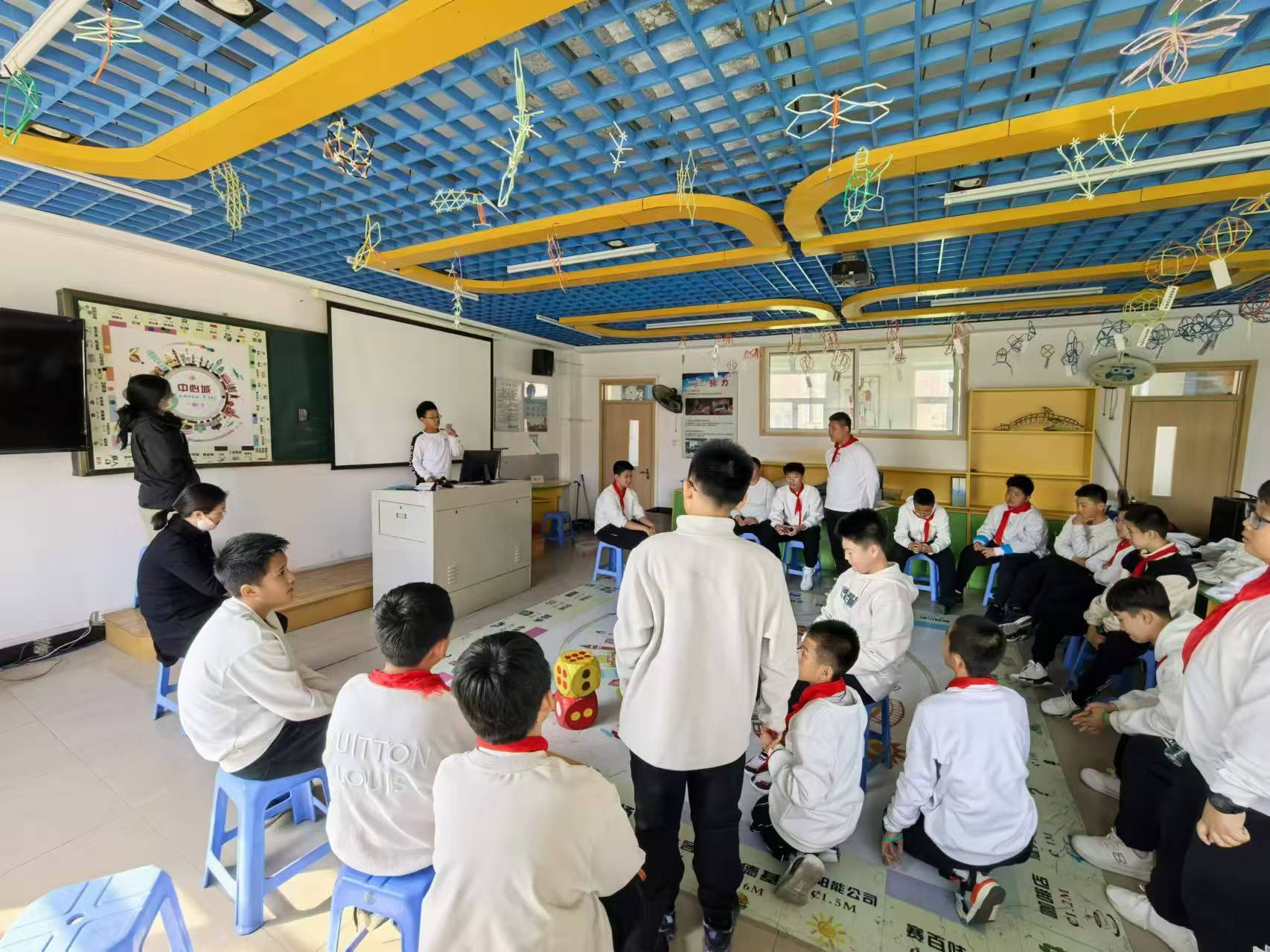 青少年活动中心实践课程 (1).jpg 青少年活动中心实践课程 (1).jpg