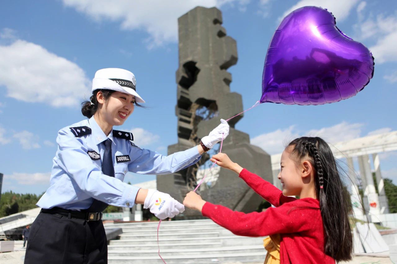 19945905ecab22b4963bfd11e6a53cb6.jpg 19945905ecab22b4963bfd11e6a53cb6.jpg