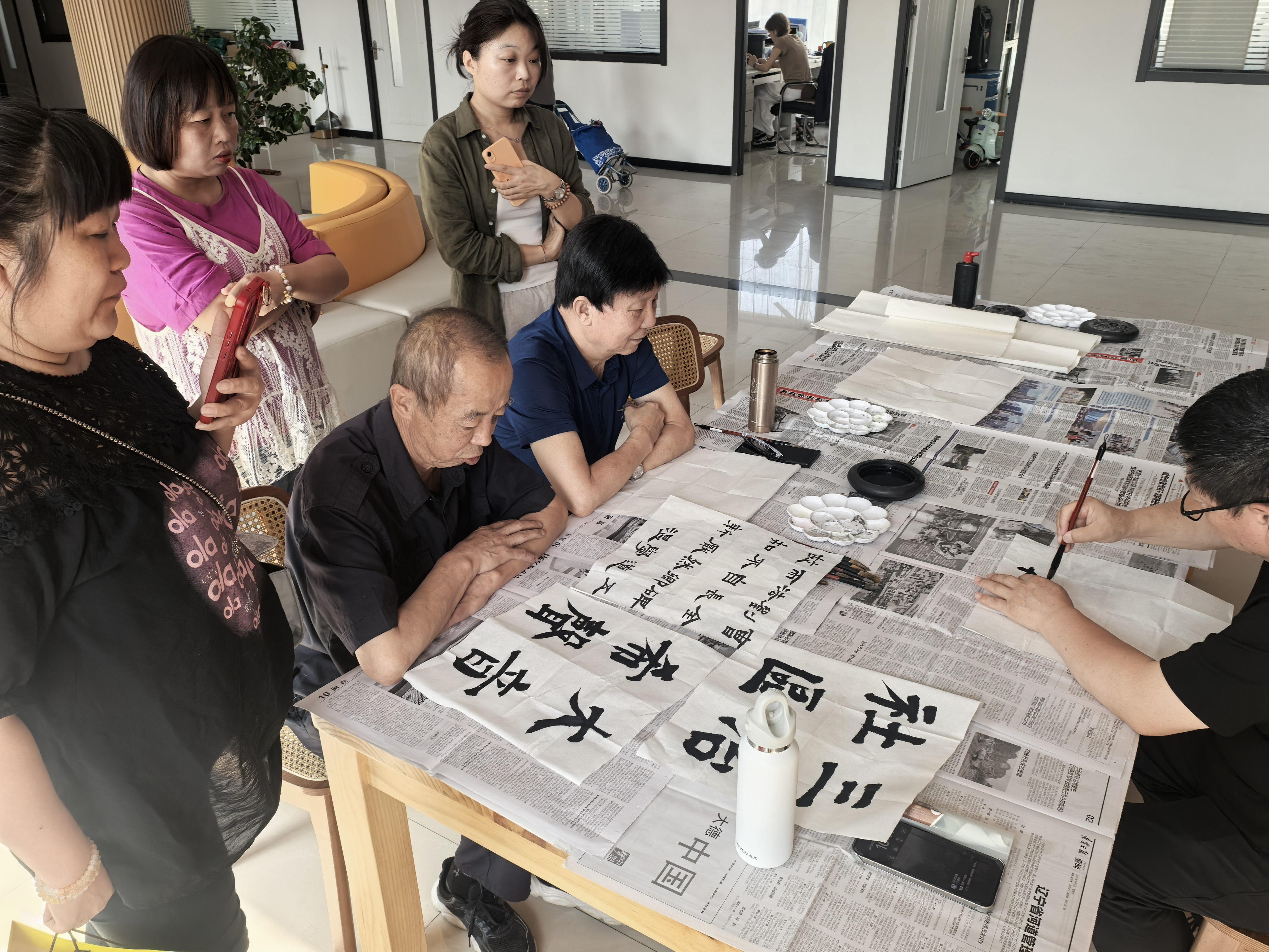 微信图片_20251011115629.jpg 微信图片_20251011115629.jpg