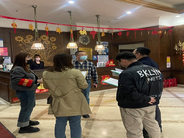 新兴街道人大代表深入辖区企业开展调研活动1.jpg