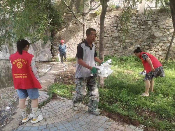 新兴街道 全力以赴助力城市环境面貌再上新台阶4.jpg
