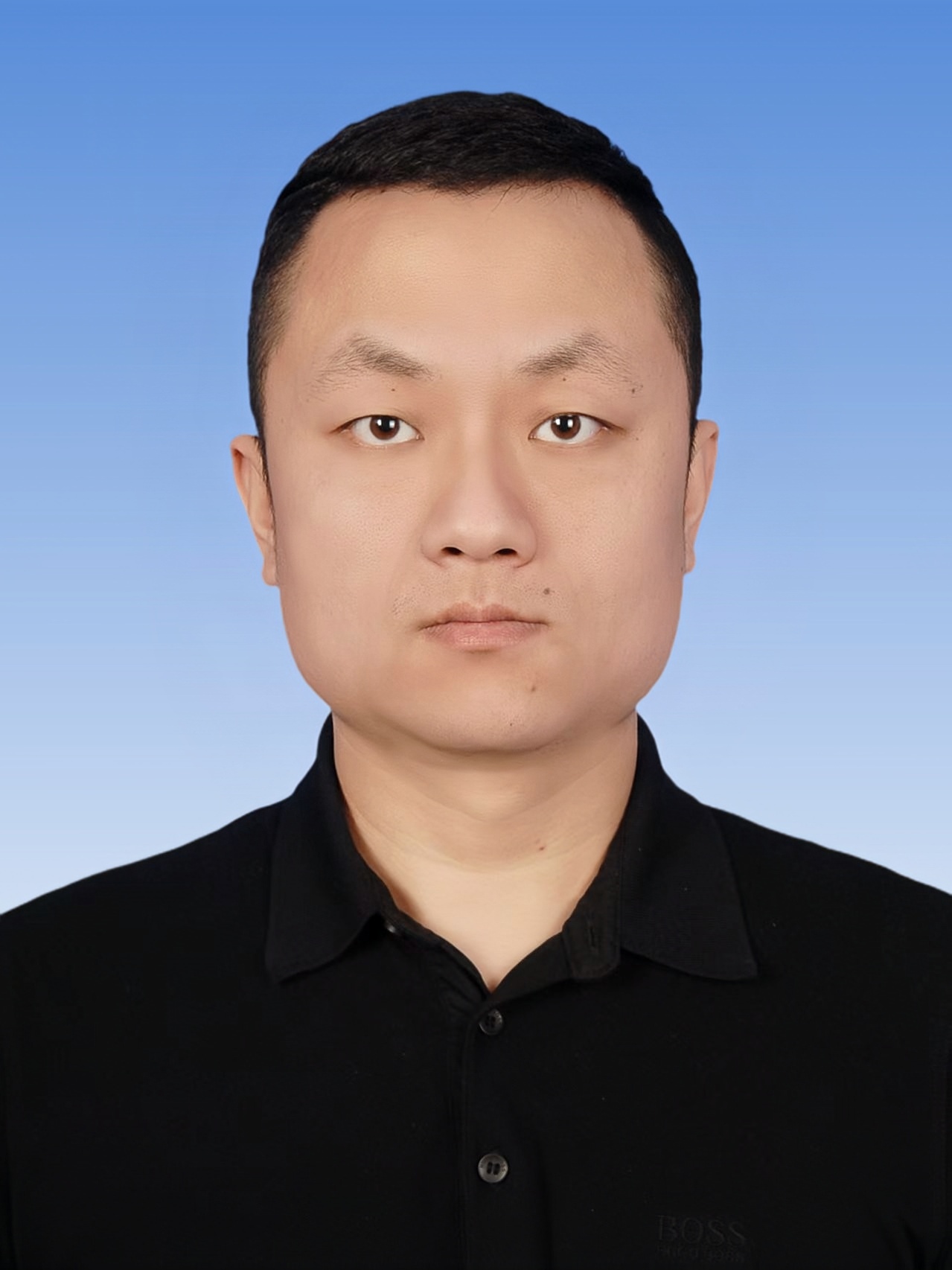 王宇.jpg