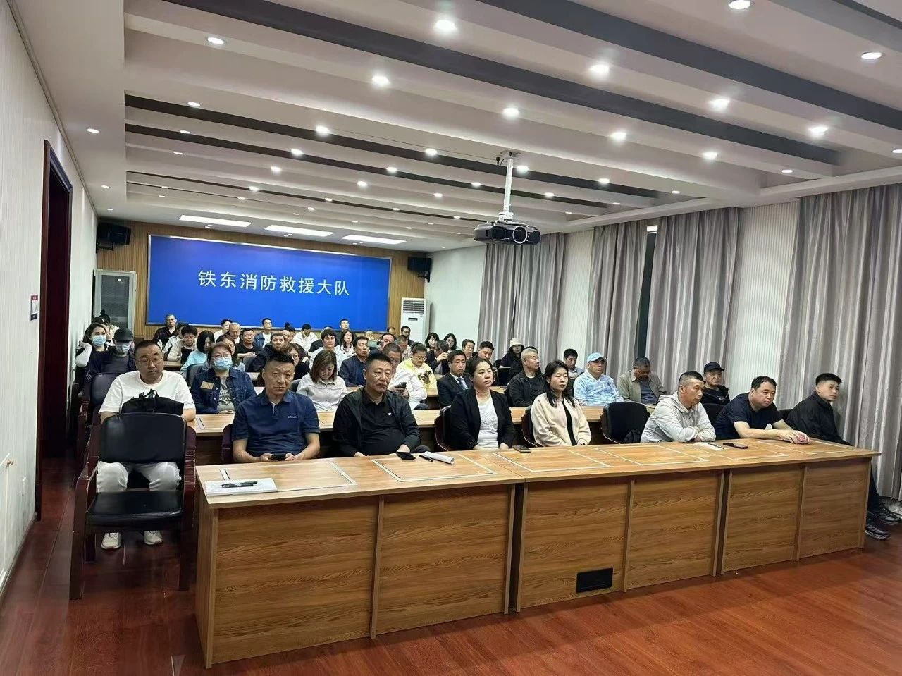 图2.jpg