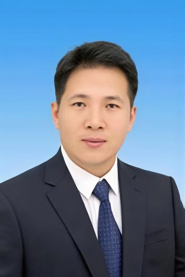 周锋.jpg