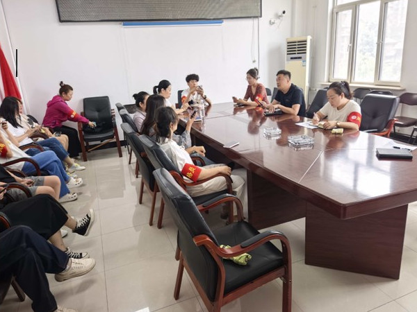 新兴街道组织召开2025年第三季度网格员培训会议2.jpg