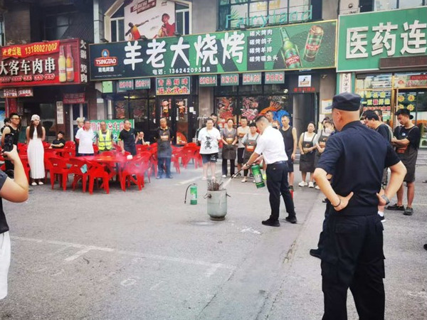 新兴街道 应急演练筑防线 夜市安全护民生4.jpg