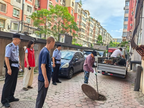 新兴街道 网格聚力破“梗阻” 有效治理解民忧2.jpg