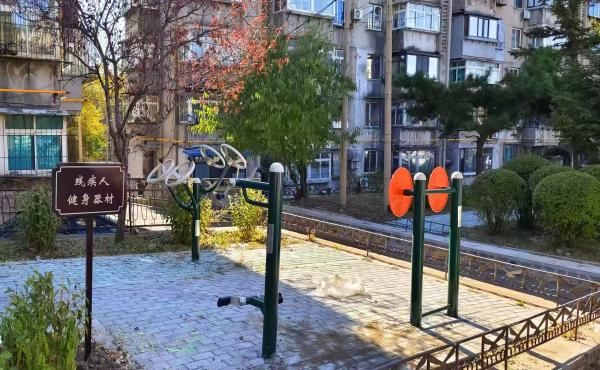 量体裁衣配器材 主动服务惠民生1.jpg