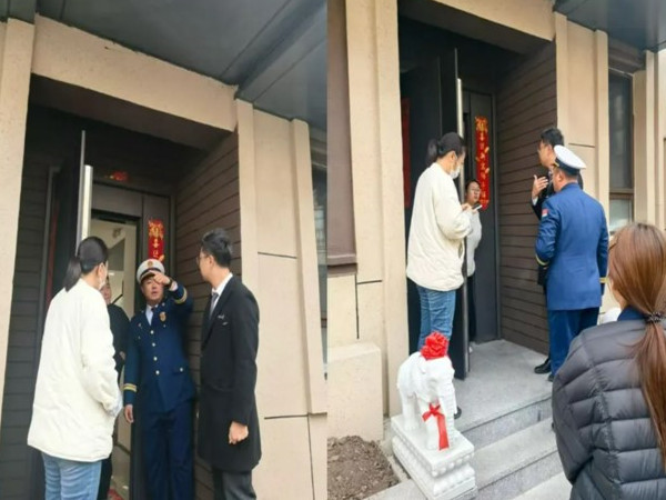 新兴街道 畅通“生命通道” 筑牢安全防线1.jpg 新兴街道 畅通“生命通道” 筑牢安全防线1.jpg