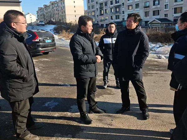 新兴街道  排查隐患护林海  筑牢屏障守青山1.jpg