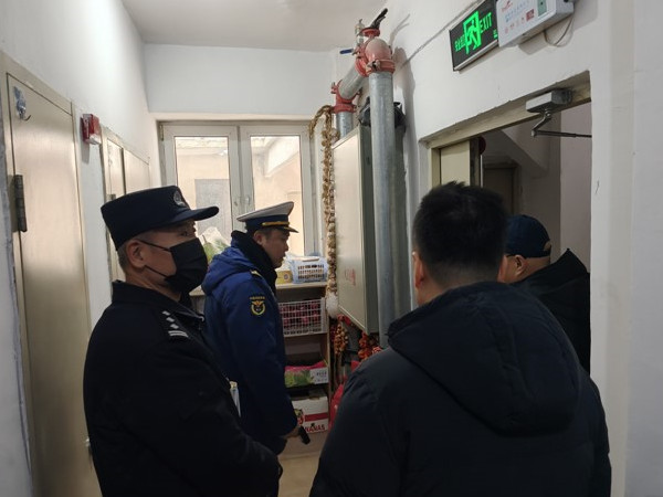 新兴街道 筑牢社区“防火墙” 守护居民“生命线”3.jpg