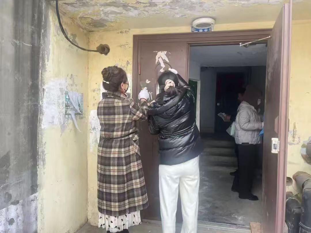 湖南街道嘉伦社区：携手志愿力量 共筑文明家园1.jpg