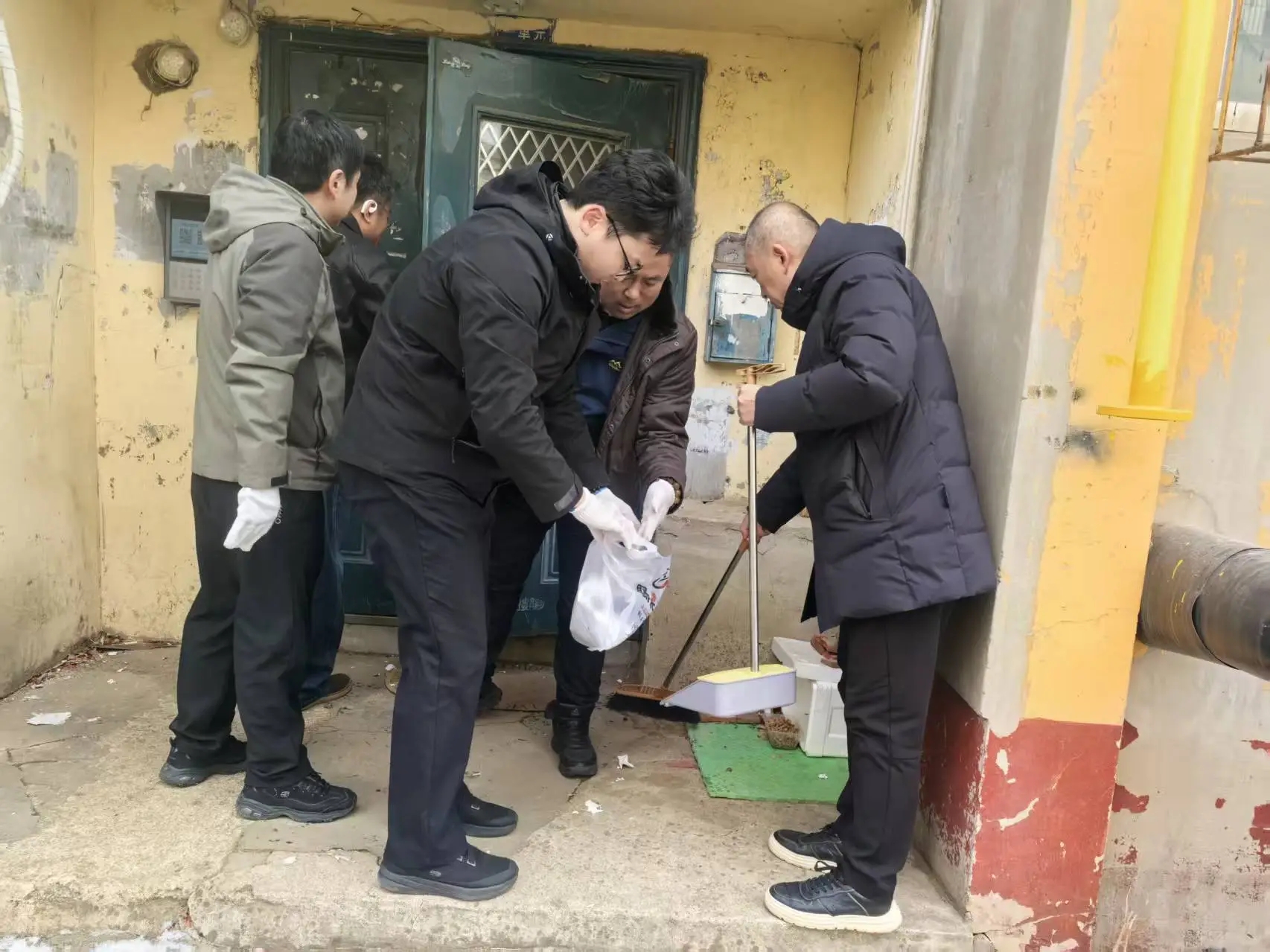 湖南街道嘉伦社区：携手志愿力量 共筑文明家园2.jpg