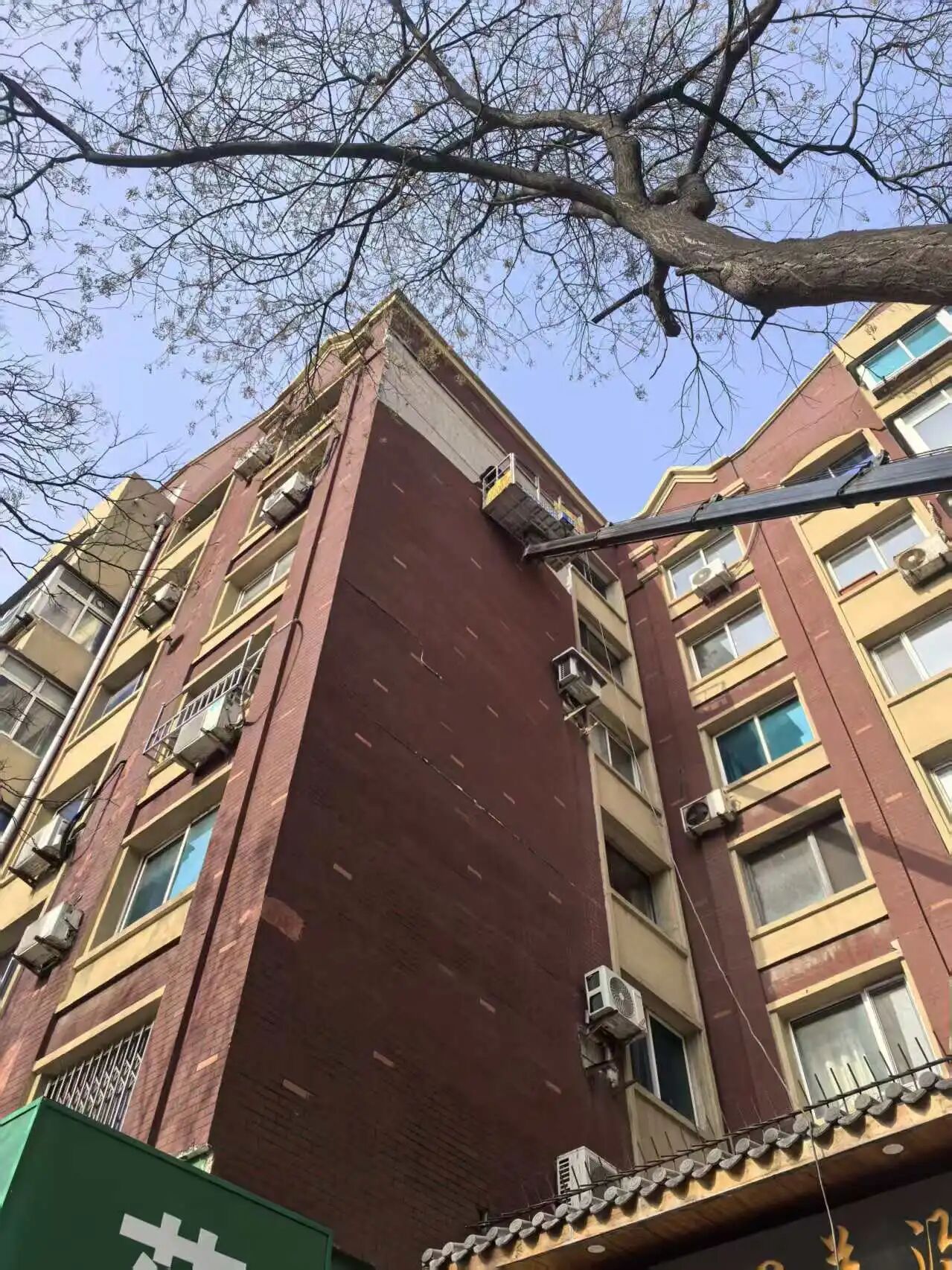 湖南街道工行社区：快速联动响应 守护居民安全.jpg