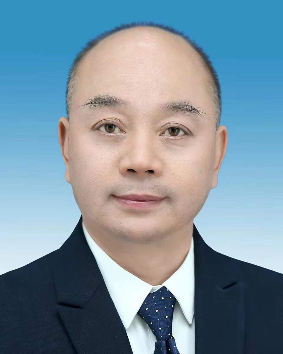 李瑜.jpg